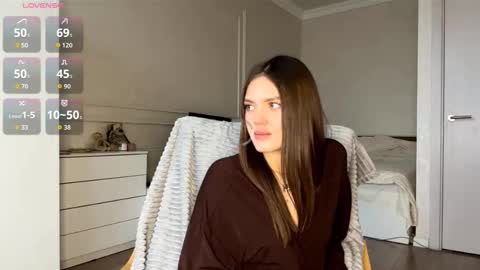 Fleyva online show from 10.06.25