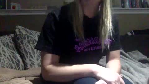 Snapshot of morejayyy chatting on 11.16.25 MoreJayyy online show from 11.16.25