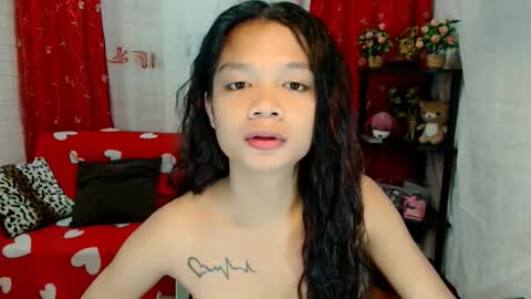Snapshot of morena_cockts chatting on 02.02.25 rondina online show from 02.02.25