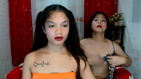 Snapshot of morena_cockts chatting on 02.08.25 rondina online show from 02.08.25