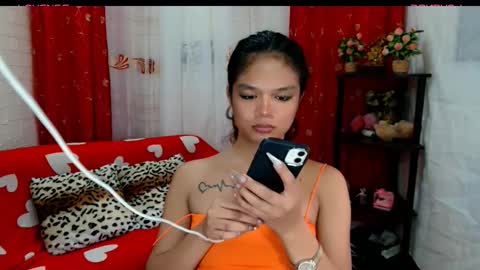 Snapshot of morena_cockts chatting on 02.09.25 rondina online show from 02.09.25