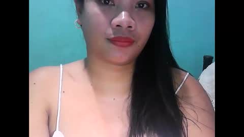 Snapshot of morena_sexty9 chatting on 05.05.26 morena_sexty9 online show from 05.05.26