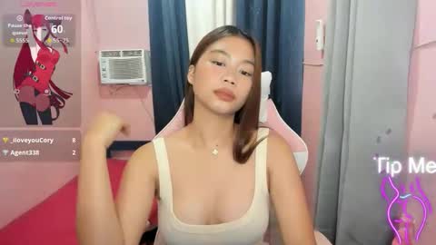 Snapshot of morenasammy chatting on 10.21.25 SAM online show from 10.21.25