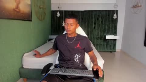 Mmorenito online show from 10.03.25