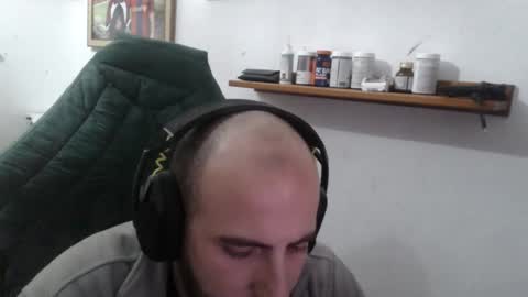 Snapshot of morenoch19 chatting on 12.08.24 alejo online show from 12.08.24