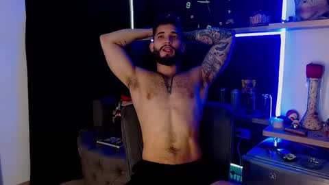 Snapshot of morgann_jones chatting on 03.05.25 morgan online show from 03.05.25