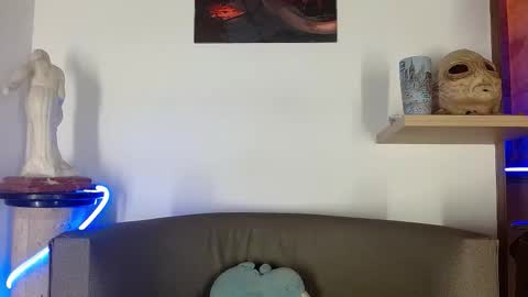 Snapshot of morgann_jones chatting on 09.28.25 morgan online show from 09.28.25