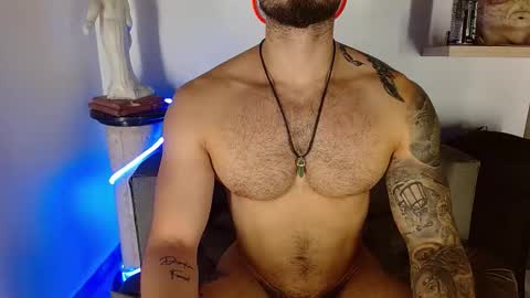 Snapshot of morgann_jones chatting on 09.30.25 morgan online show from 09.30.25