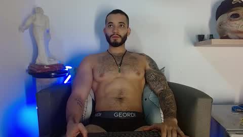 Snapshot of morgann_jones chatting on 02.01.26 morgan online show from 02.01.26