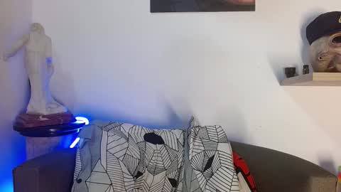 Snapshot of morgann_jones chatting on 02.05.26 morgan online show from 02.05.26