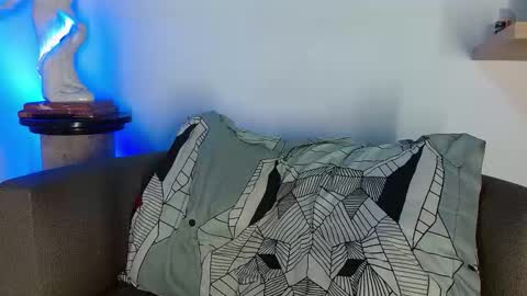 Snapshot of morgann_jones chatting on 03.05.26 morgan online show from 03.05.26