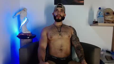 Snapshot of morgann_jones chatting on 03.13.26 morgan online show from 03.13.26