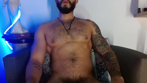 Snapshot of morgann_jones chatting on 04.07.26 morgan online show from 04.07.26