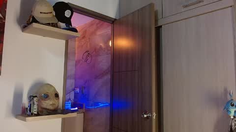 Snapshot of morgann_jones chatting on 04.10.26 morgan online show from 04.10.26