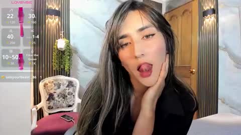 Moriah online show from 11.05.25