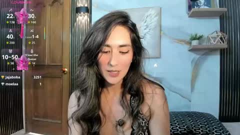 Snapshot of moriahhoe chatting on 05.05.26 Moriah online show from 05.05.26