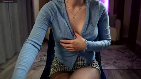 Anna online show from 05.18.26