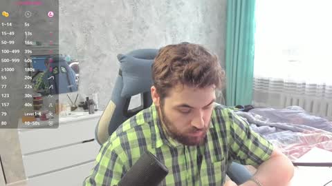 Snapshot of morlaios chatting on 12.17.24 Morl online show from 12.17.24