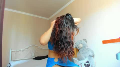 Medina online show from 04.04.26