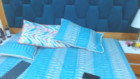 morrigan_luxus online show from 11.15.25