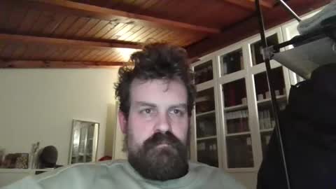 Snapshot of morritz chatting on 01.09.25 morritz online show from 01.09.25