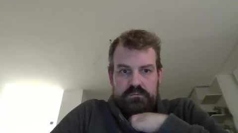 Snapshot of morritz chatting on 10.23.25 morritz online show from 10.23.25