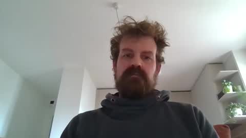 Snapshot of morritz chatting on 04.15.26 morritz online show from 04.15.26