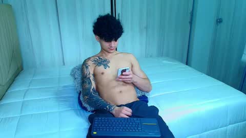 Snapshot of morthy_downey chatting on 12.20.24 Morthy online show from 12.20.24