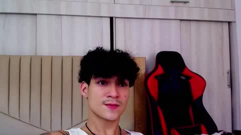 Snapshot of morthy_downey chatting on 01.22.25 Morthy online show from 01.22.25