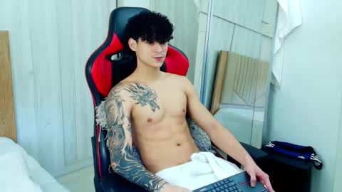 Snapshot of morthy_downey chatting on 01.23.25 Morthy online show from 01.23.25