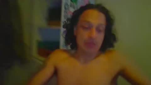 Snapshot of mortyiiiss577762 chatting on 04.21.26 Sahid C online show from 04.21.26