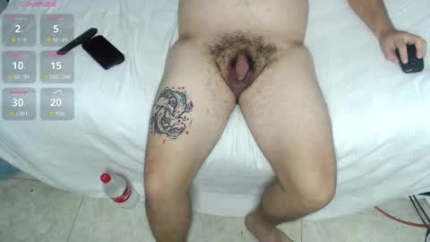 Snapshot of moshi_uwu chatting on 02.26.25 moshi_uwu online show from 02.26.25