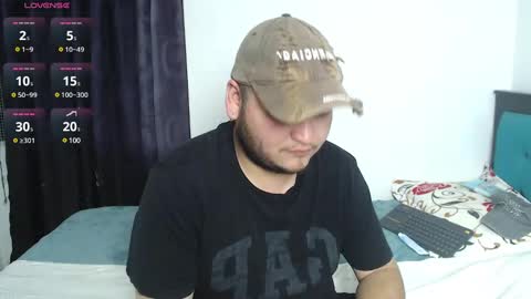 Snapshot of moshi_uwu chatting on 03.02.25 moshi_uwu online show from 03.02.25