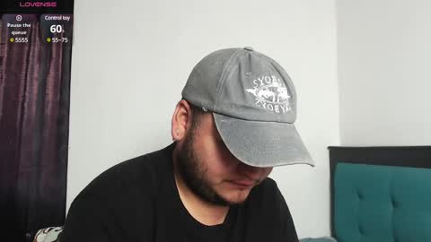 Snapshot of moshi_uwu chatting on 03.02.25 moshi_uwu online show from 03.02.25