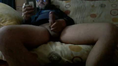 Snapshot of mospeleu chatting on 02.04.25 Nomadu online show from 02.04.25