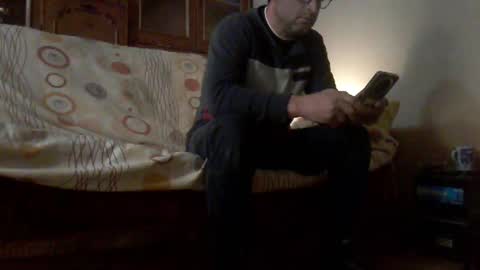 Snapshot of mospeleu chatting on 02.24.25 Nomadu online show from 02.24.25