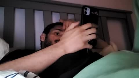 Snapshot of moss127 chatting on 01.12.25 twennysevv27 online show from 01.12.25