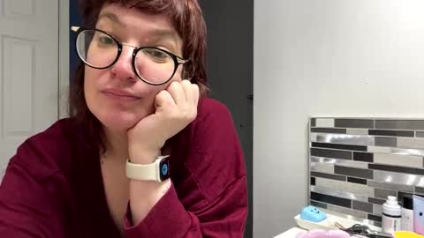 Mossy Mommy online show from 02.17.25