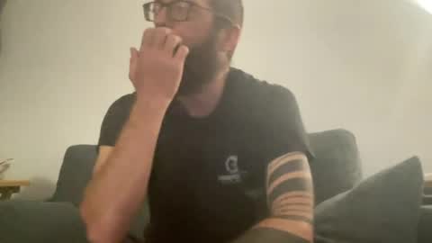 Snapshot of motodub chatting on 06.21.26 motodub online show from 06.21.26
