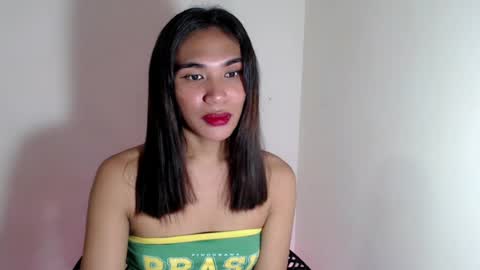 Snapshot of mouiline_rouge69 chatting on 07.16.26 mouiline_rouge69 online show from 07.16.26
