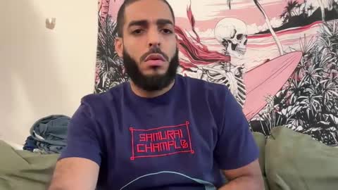 Snapshot of mountaiden chatting on 03.08.25 mountaiden online show from 03.08.25