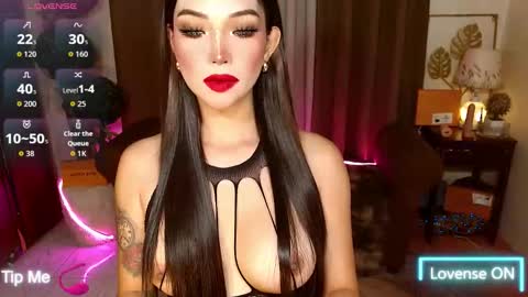 Snapshot of mouthwatering_ayesha chatting on 10.03.25 mouthwatering_ayesha online show from 10.03.25