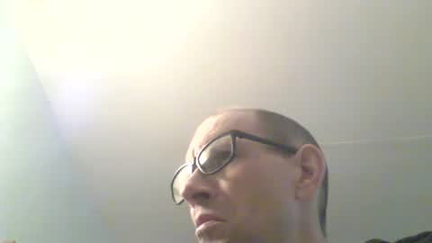 Snapshot of moviem1978 chatting on 12.15.24 Frederik online show from 12.15.24