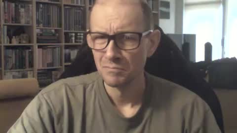 Snapshot of moviem1978 chatting on 12.27.24 Frederik online show from 12.27.24