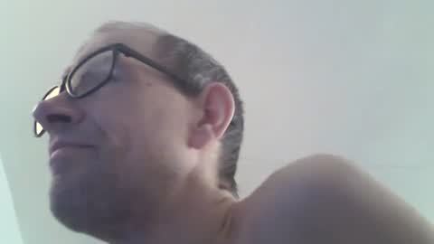 Snapshot of moviem1978 chatting on 02.23.25 Frederik online show from 02.23.25