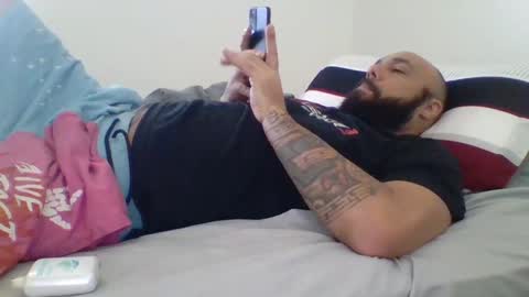 Mr8 online show from 01.08.25