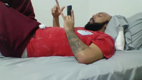 Mr8 online show from 01.12.25