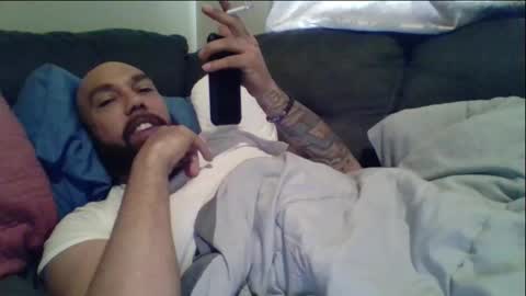Snapshot of mr8plus chatting on 03.28.26 Mr8 online show from 03.28.26