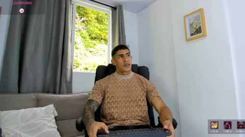 Snapshot of mr_adrian_ chatting on 05.29.26 online show from 05.29.26