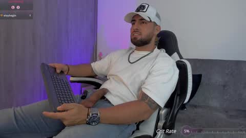 Snapshot of mr_david_cox chatting on 02.08.25 David online show from 02.08.25